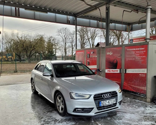 Audi A4 cena 49500 przebieg: 190000, rok produkcji 2013 z Olsztyn małe 67